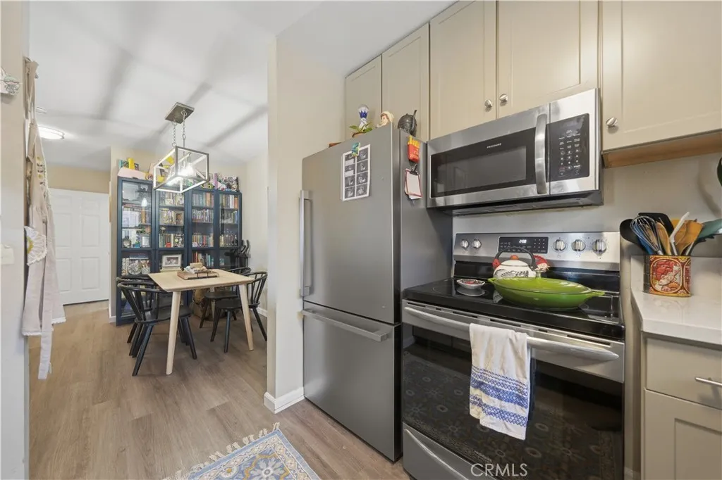 Photo #13: SW26148675 Listing: Photo #13