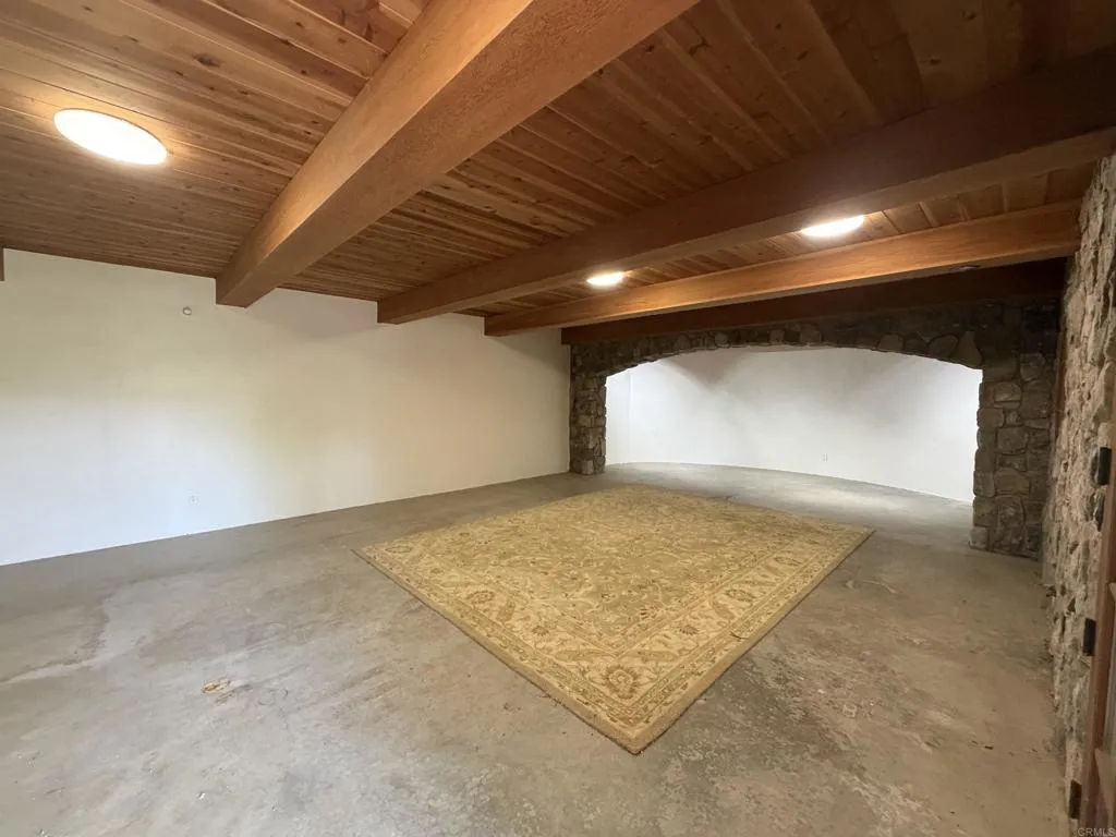 https://cdn.realtyfeed.com/cdn/127/306762734/330978b5e527d006cf2e2b193f891906.webp