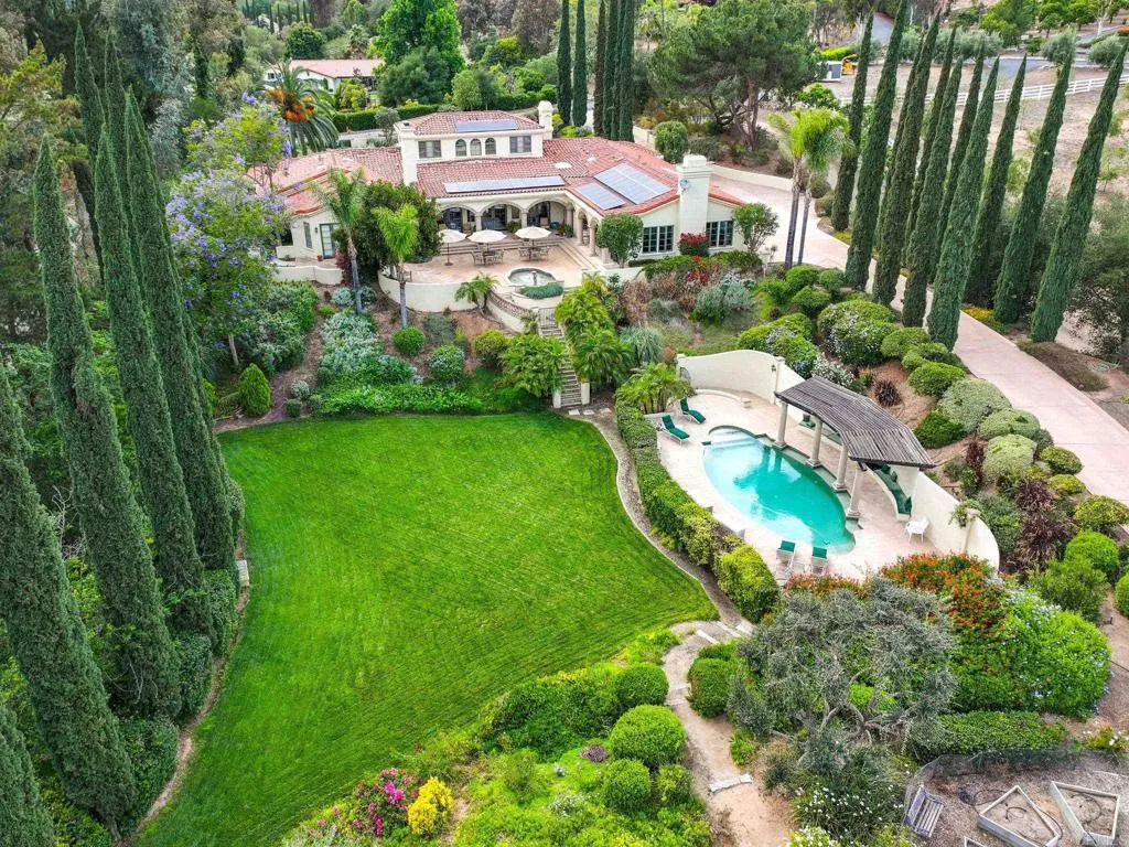 https://cdn.realtyfeed.com/cdn/127/306762734/40cb9ee65df04203f9dc1ee5c376e495.webp