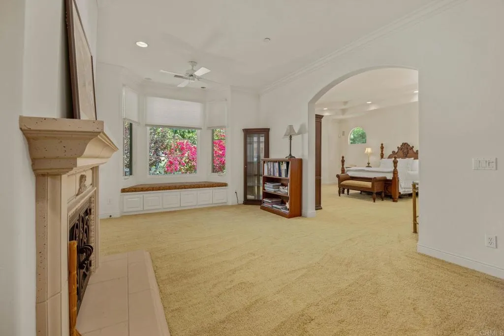 https://cdn.realtyfeed.com/cdn/127/306762734/e35e8cd6887e573a79d99691164eaae4.webp