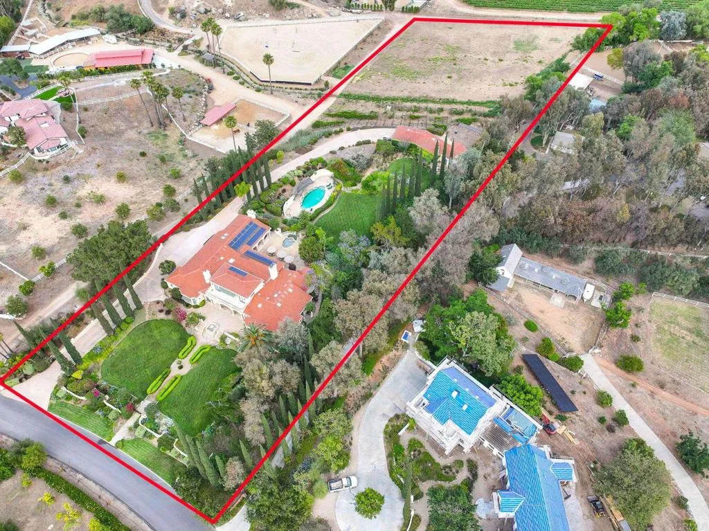 https://cdn.realtyfeed.com/cdn/127/306762734/ff48e580c1719188478bb7825b03bf7a.webp