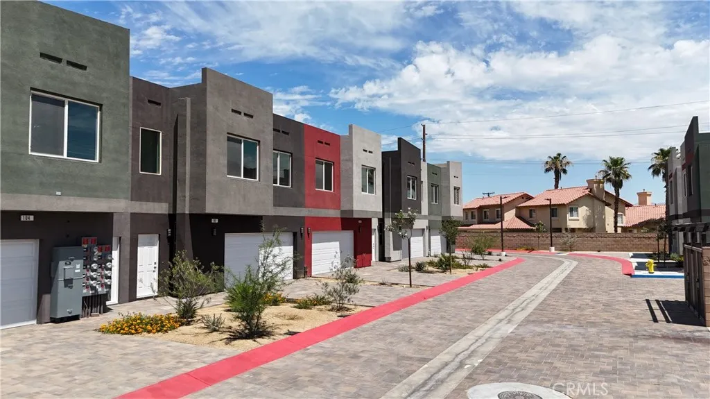 Featured Homes Featured Homes