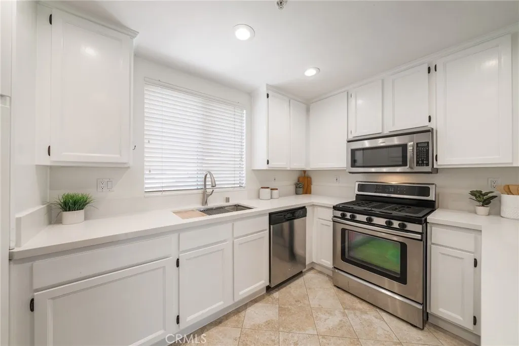 201 California Court, Mission Viejo, CA 92692 - Photo 2 of 40, Mission Viejo, CA