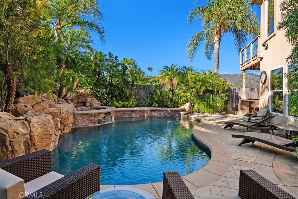 10 Thorn Oak, Rancho Santa Margarita, CA 92679 - Photo 3 of 58, Rancho Santa Margarita, CA