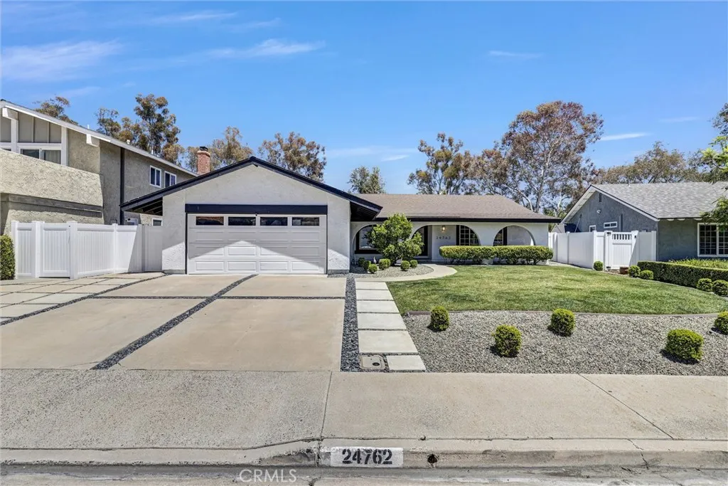 24762 San Vincent Lane, Mission Viejo, CA 92691 - Main photo, Mission Viejo, CA
