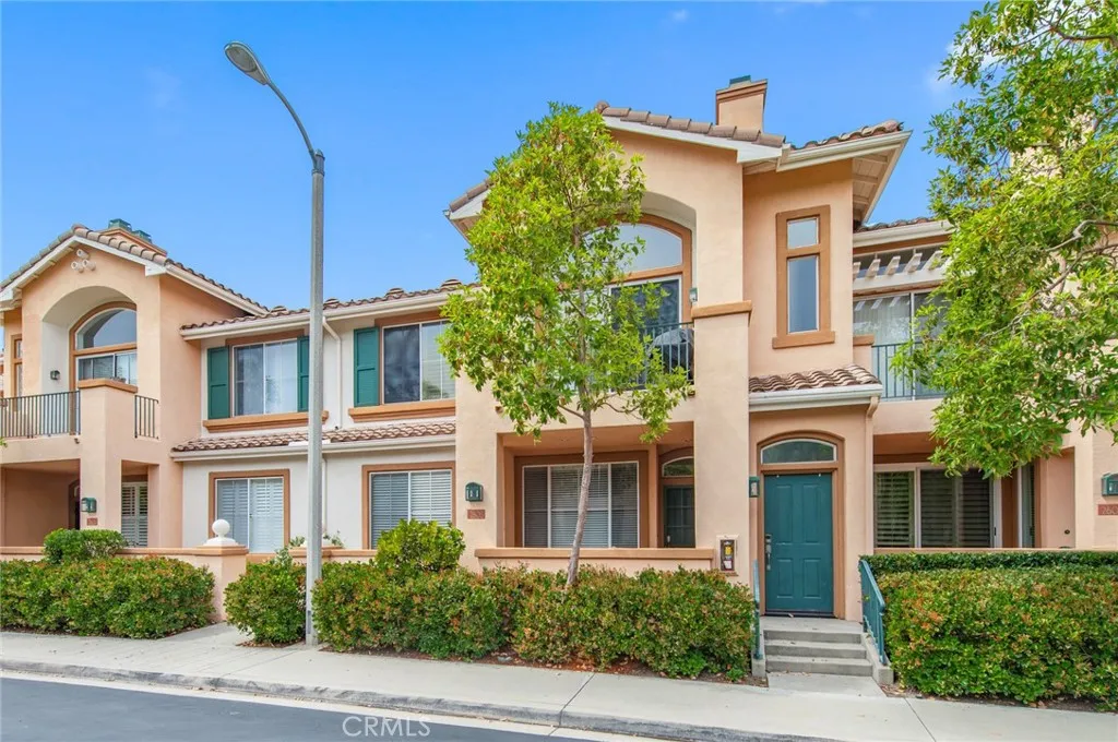 2605 Ladrillo Aisle, Irvine, CA 92606 - Photo 3 of 22, Irvine, CA