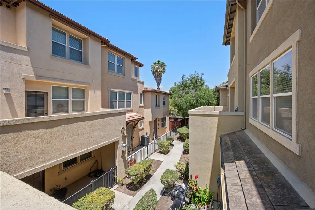 Photo #23: SW26143755 Listing: Photo #23