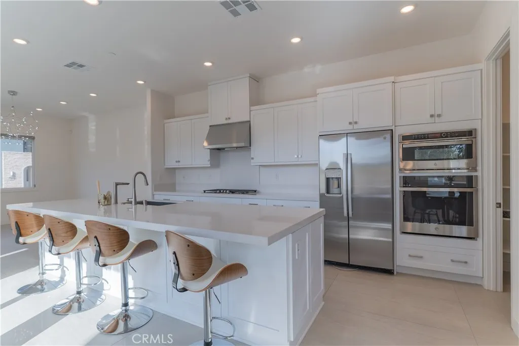 301 Baluster, Irvine, CA 92618 - Photo 5 of 32, Irvine, CA