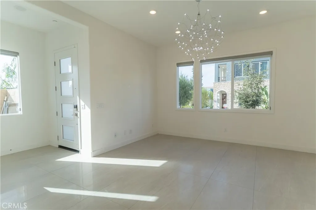 301 Baluster, Irvine, CA 92618 - Photo 3 of 32, Irvine, CA