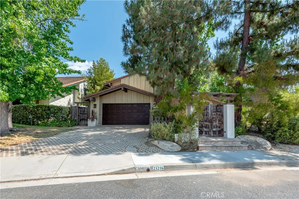 23216 Park Esperanza, Calabasas, CA 91302 - Main photo, Calabasas, CA