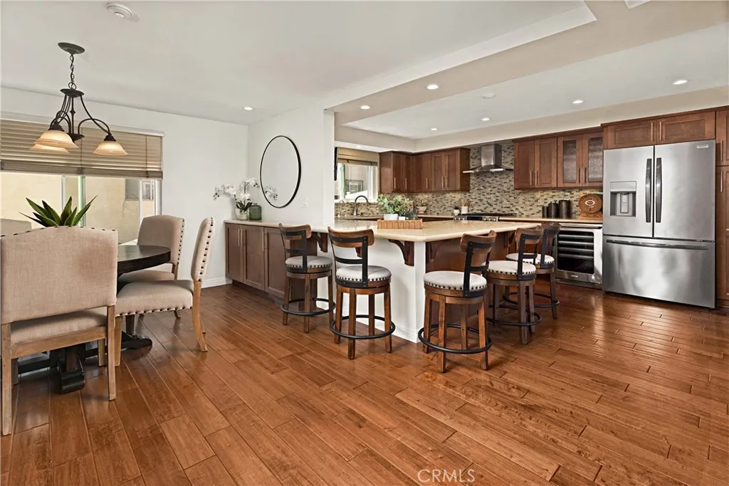 2517 Gates Avenue Unit A, Redondo Beach, CA 90278 - Main photo, Redondo Beach, CA