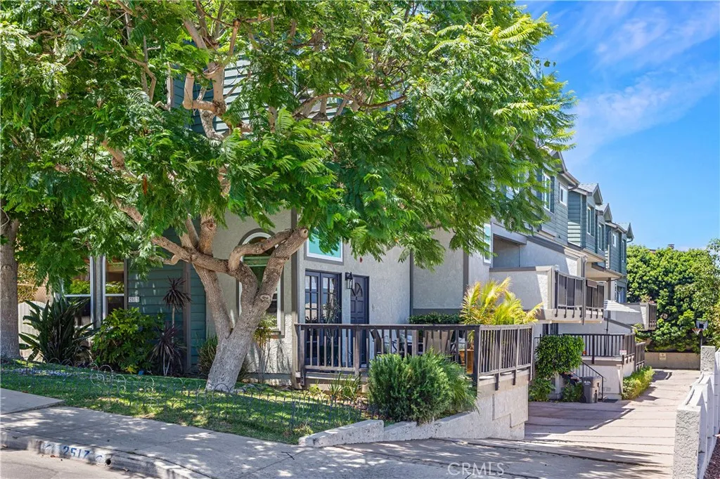 2517 Gates Avenue Unit A, Redondo Beach, CA 90278 - Photo 3 of 42, Redondo Beach, CA