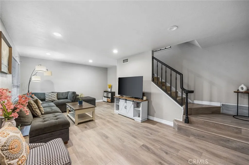 1800 W Gramercy Unit 14, Anaheim, CA 92801 - Photo 3 of 30, Anaheim, CA