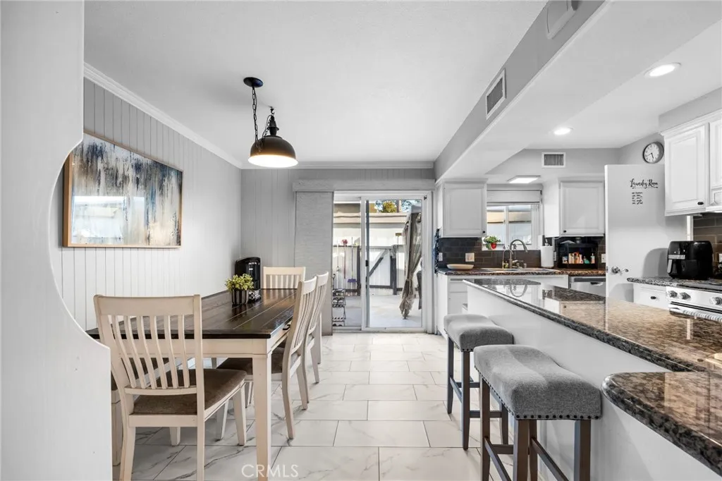 1800 W Gramercy Unit 14, Anaheim, CA 92801 - Main photo, Anaheim, CA