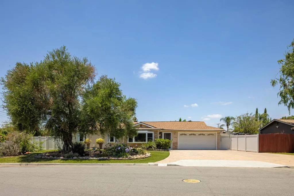13108 Standish Drive, Poway, CA 92064 - Main photo, Poway, CA