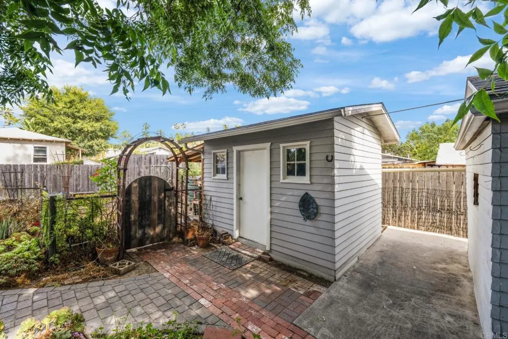 https://cdn.realtyfeed.com/cdn/127/306762823/243cc3166e125741ae99c012d793a0cc.webp