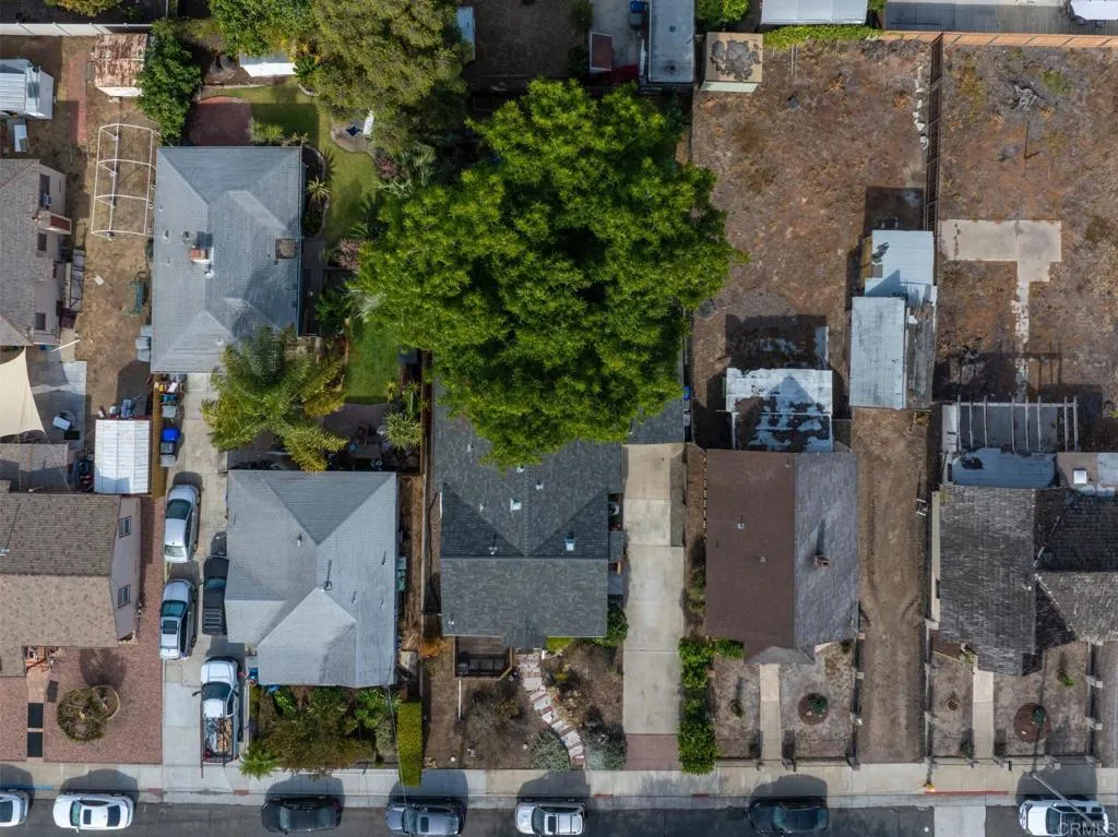 https://cdn.realtyfeed.com/cdn/127/306762823/7c3403b2c625e9b6c5e3d5d418315b89.webp
