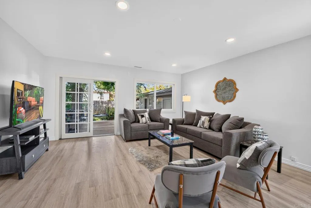 https://cdn.realtyfeed.com/cdn/127/306762823/bff9f5373438fb1ddf79647c697e379e.webp