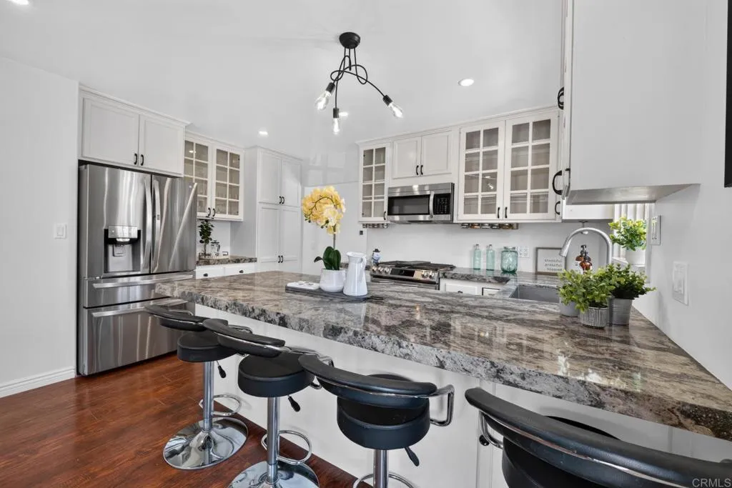 https://cdn.realtyfeed.com/cdn/127/306762823/e276c799bd909e854eae99241c294434.webp