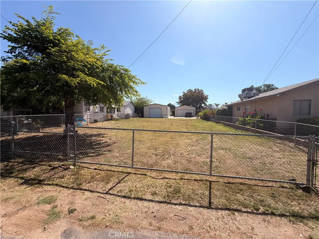 7113 Vine, Highland, CA 92346 - Photo 3 of 11, Highland, CA