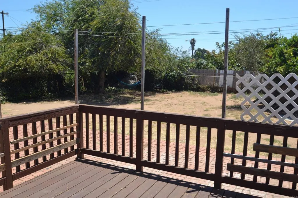 https://cdn.realtyfeed.com/cdn/127/306762875/f76874bec8cce5f75a53e7b1ea06a789.webp