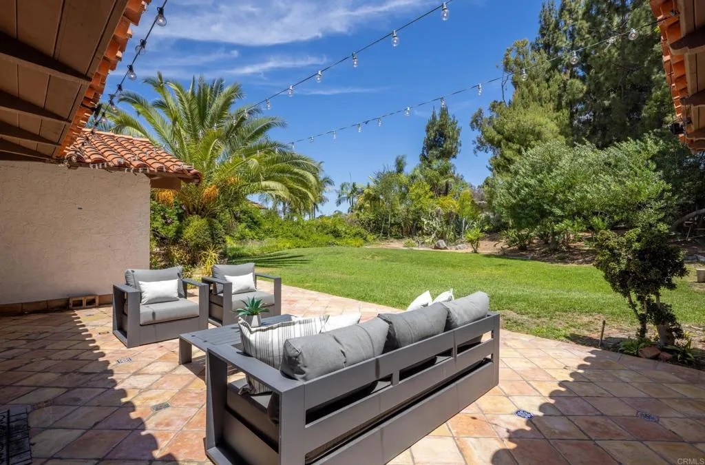 https://cdn.realtyfeed.com/cdn/127/306762876/9a7a4d0cdfbd6c28a408e749ca4730ff.webp