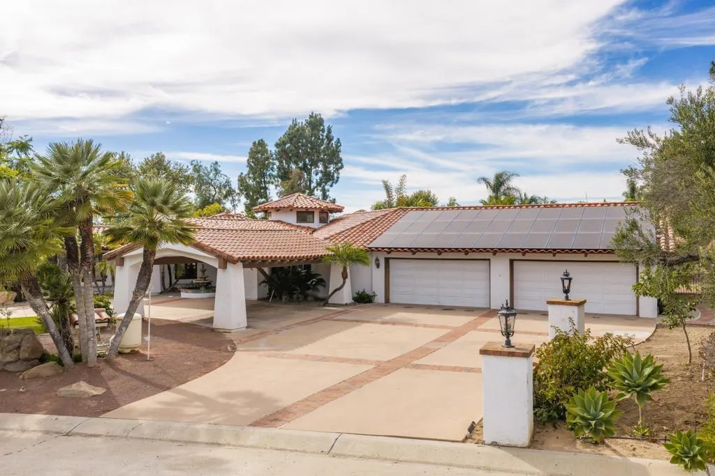 https://cdn.realtyfeed.com/cdn/127/306762876/d226de0e500feb115dad3a48ac51f39f.webp