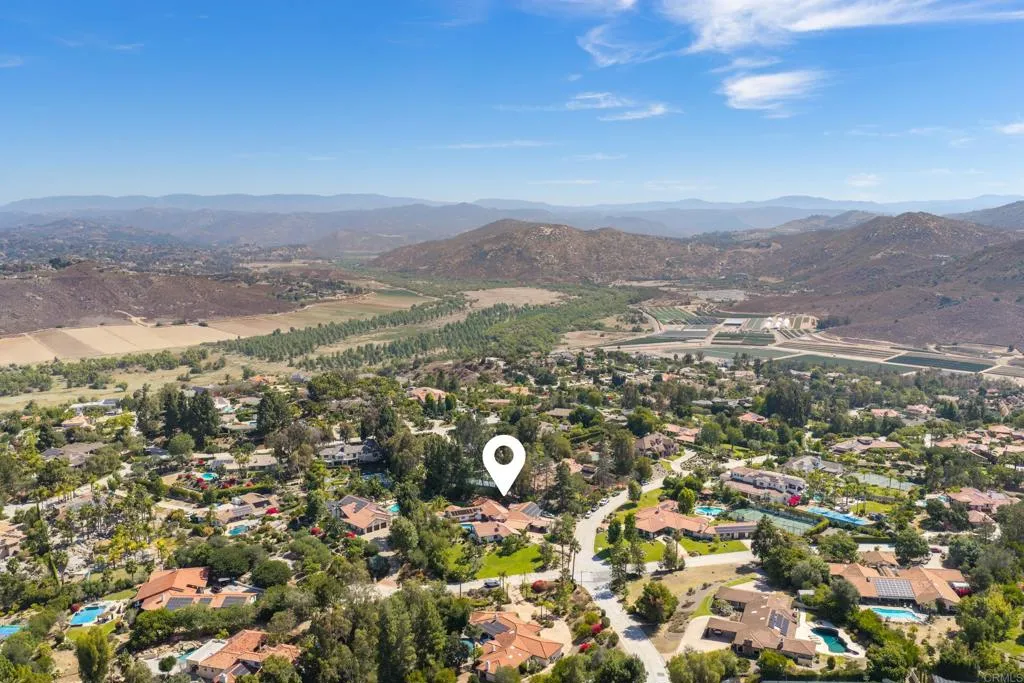 https://cdn.realtyfeed.com/cdn/127/306762876/f20910503e2a4eb50772dfb6806572ac.webp