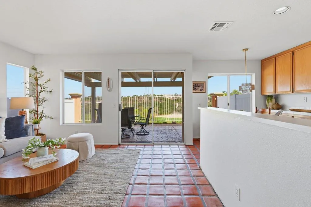 Photo #6: PTP2605145 Listing: Photo #6