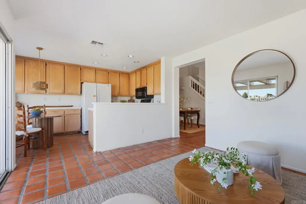 Photo #8: PTP2605145 Listing: Photo #8