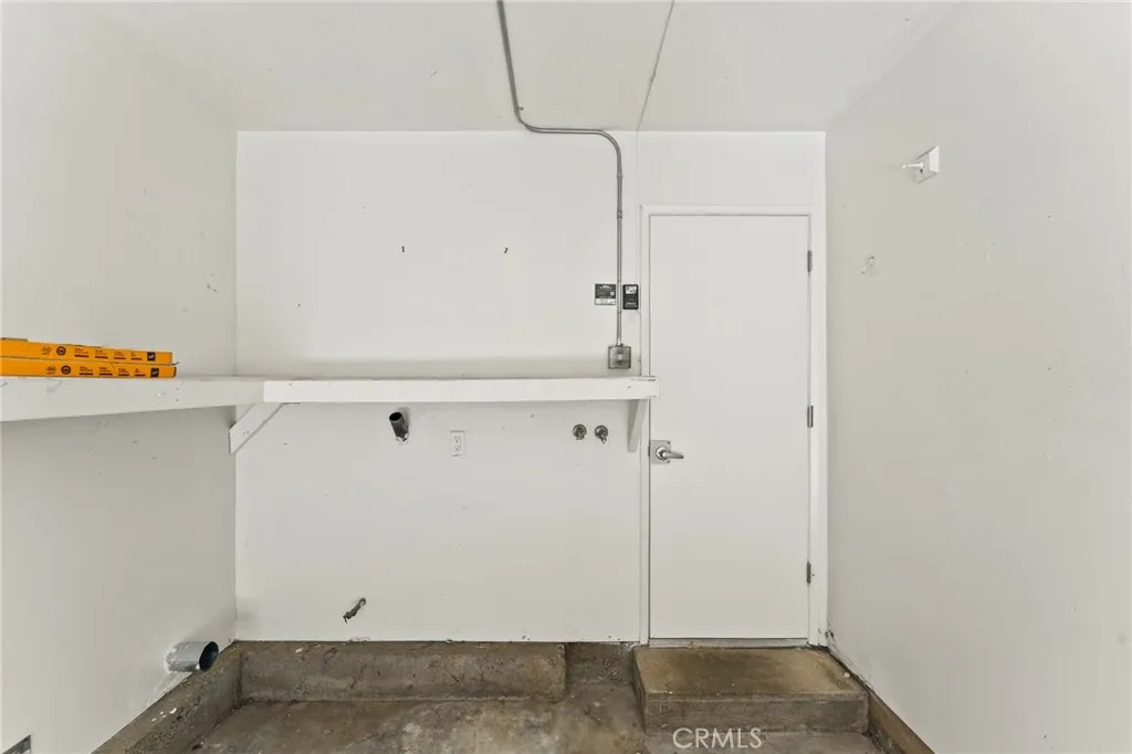 17972 Baron Circle Unit 4, Huntington Beach, CA 92647 - Photo 3 of 21, Huntington Beach, CA