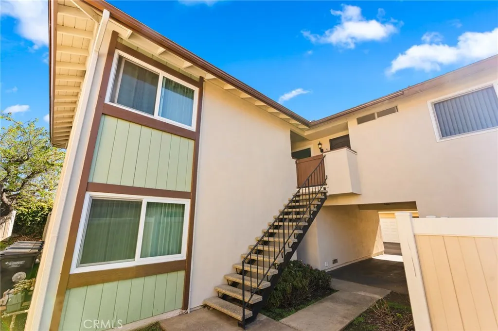 17972 Baron Circle Unit 4, Huntington Beach, CA 92647 - Photo 4 of 21, Huntington Beach, CA