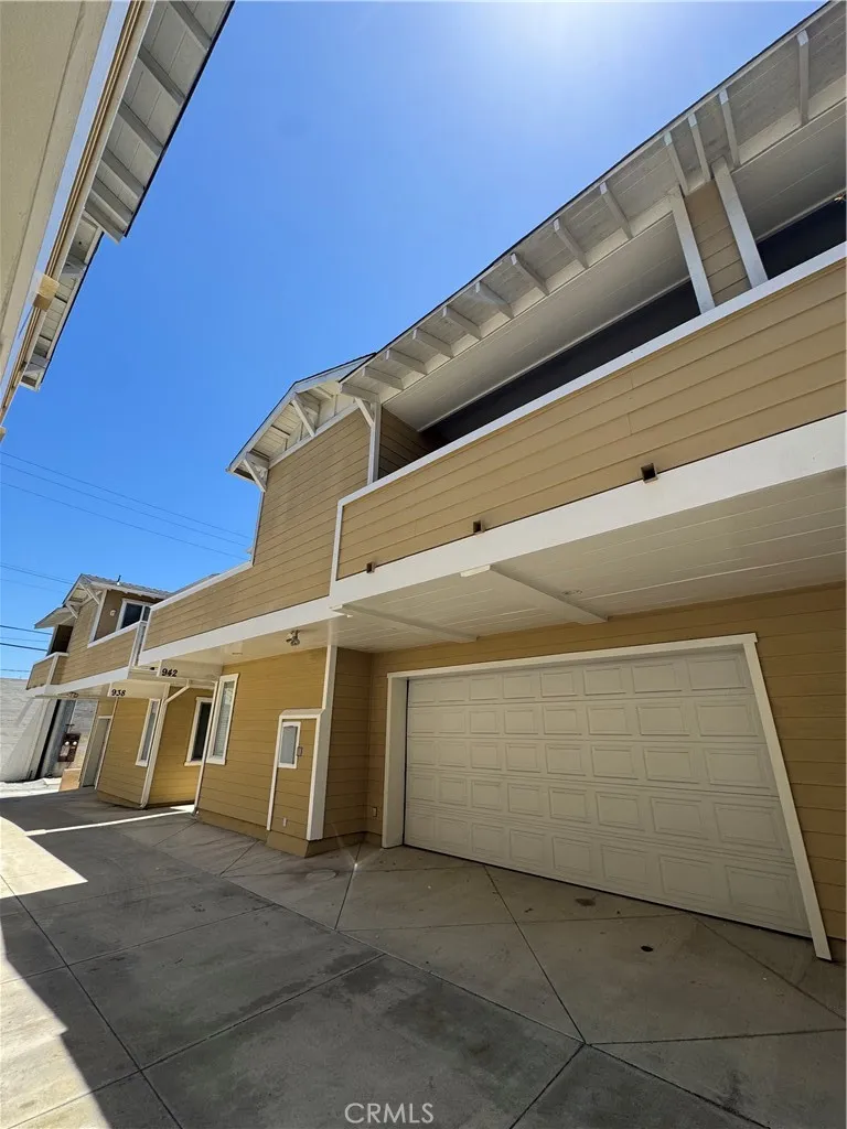 942 Sartori Avenue, Torrance, CA 90501 - Photo 2 of 20, Torrance, CA