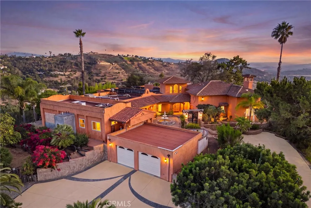 3838 Foxglove, Fallbrook, CA 92028 - Main photo, Fallbrook, CA