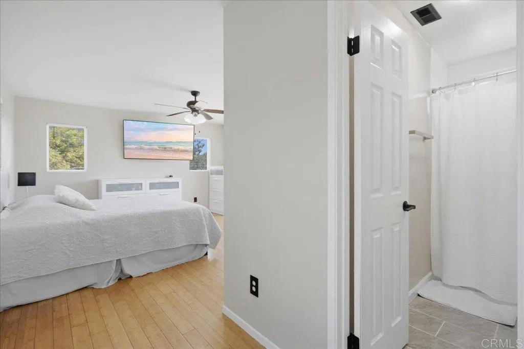 https://cdn.realtyfeed.com/cdn/127/306762965/2f682297f65bd4fef1f2fee92b1dc2ad.webp