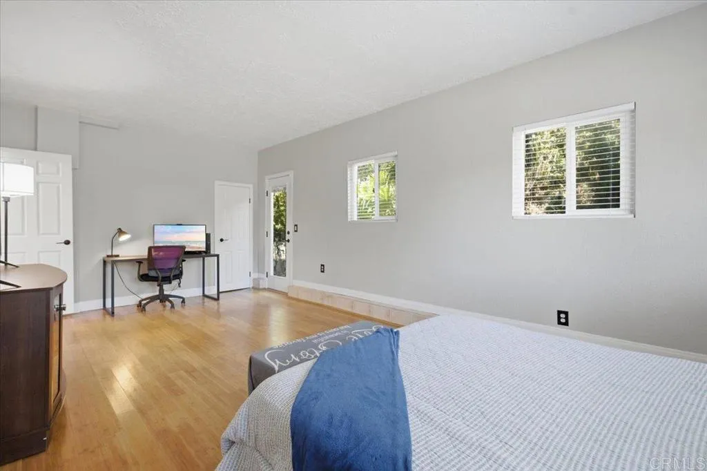 https://cdn.realtyfeed.com/cdn/127/306762965/d5a52e5bd26a2a832ccfc202deda41c7.webp