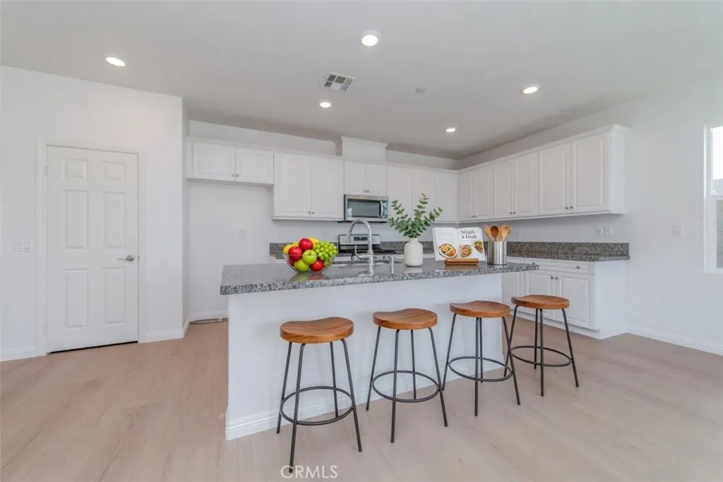 2834 E Murdock, Ontario, CA 91762 - Photo 5 of 49, Ontario, CA