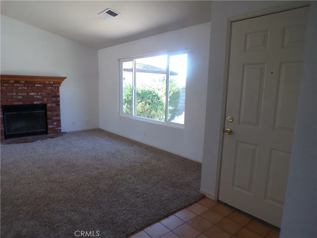 5102 W Avenue L10, Quartz Hill, CA 93536 - Photo 5 of 40, Quartz Hill, CA