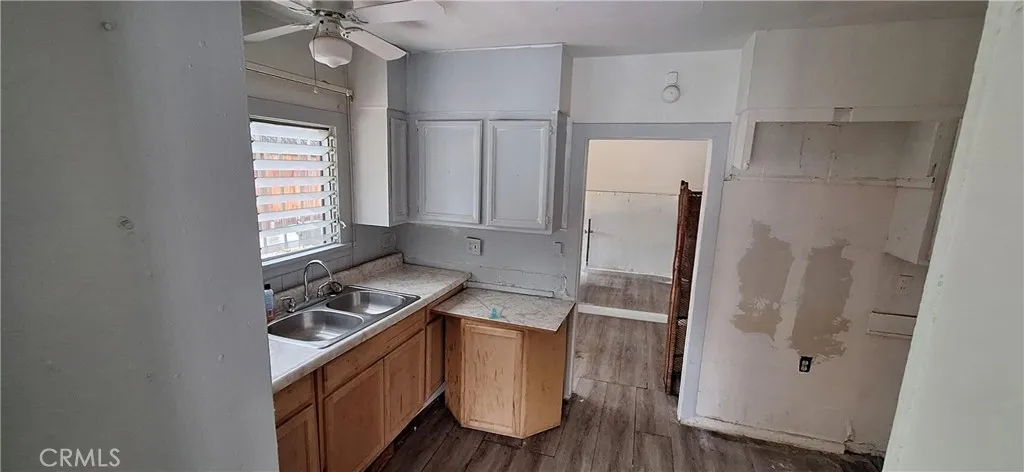 906 N Crescent Heights, Los Angeles, CA 90046 - Photo 4 of 13, Los Angeles, CA
