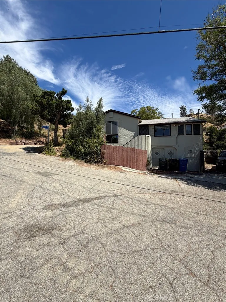 7157 Leota, Canoga Park, CA 91304 - Main photo, Canoga Park, CA