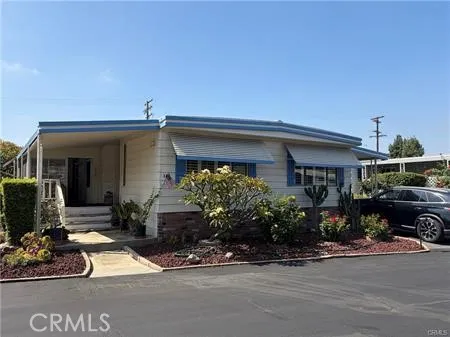 840 E Foothill Unit 142, Azusa, CA 91702 - Photo 2 of 43, Azusa, CA