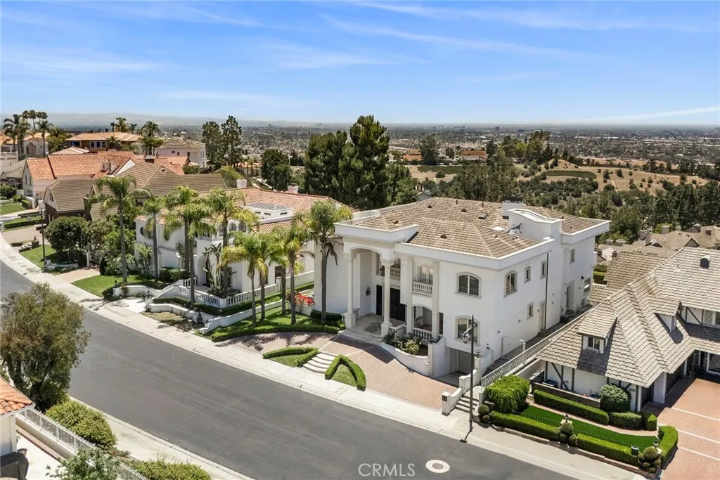 2858 N Chauncey Lane, Orange, CA 92867 - Main photo, Orange, CA