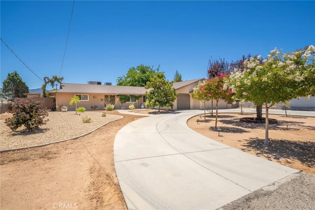 17345 Vista St, Hesperia, CA 92345 - Photo 3 of 70, Hesperia, CA