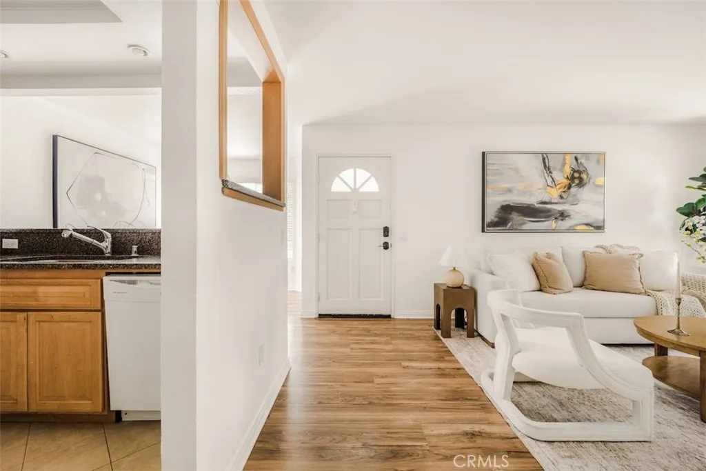 1426 Brett Place Unit 5, San Pedro, CA 90732 - Photo 5 of 32, San Pedro, CA