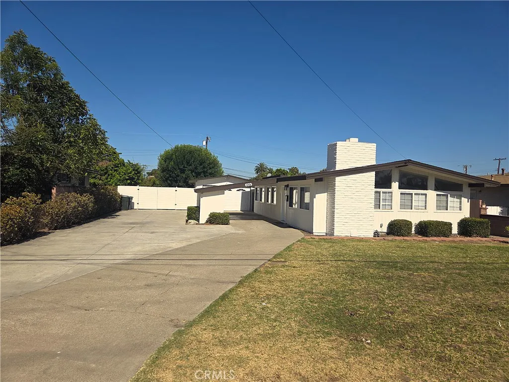 1001 S Gilbert, Fullerton, CA 92833 - Main photo, Fullerton, CA