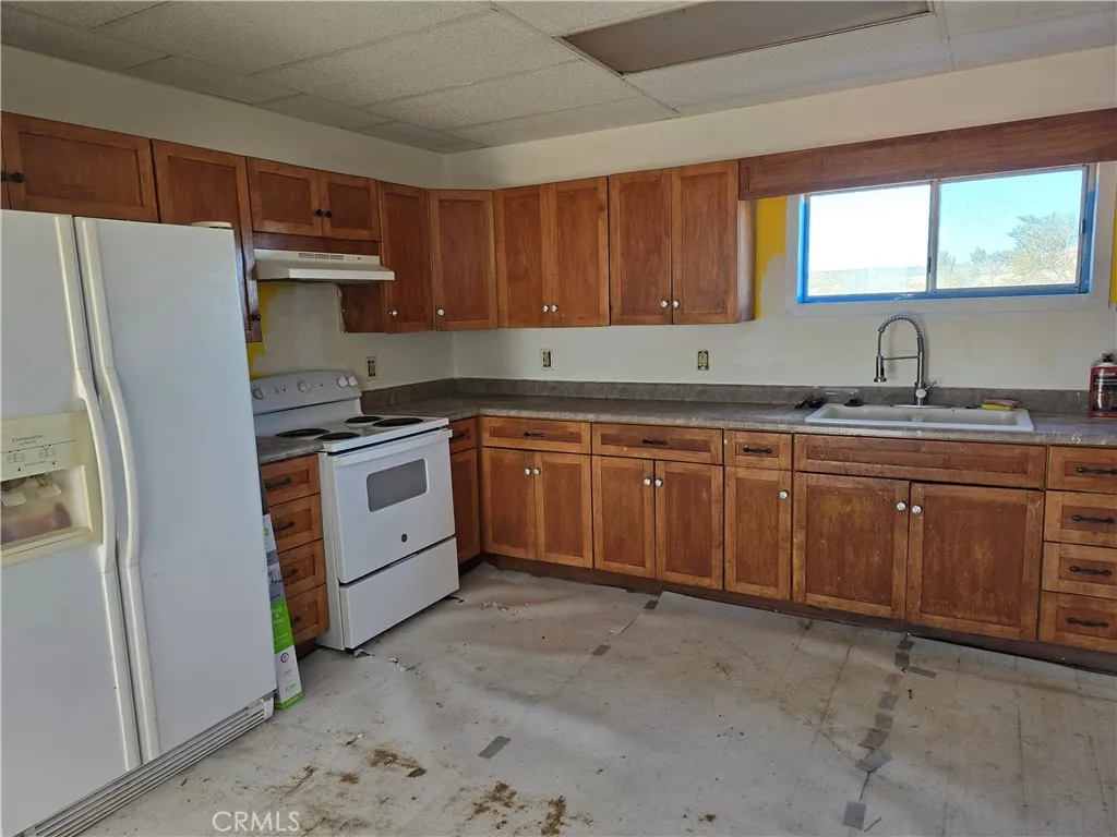 1087 Sunrise Avenue, 29 Palms, CA 92277 - Photo 5 of 13, 29 Palms, CA