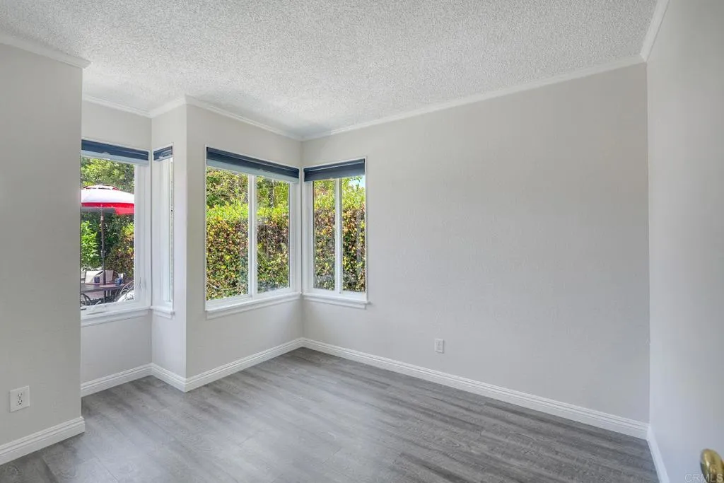 https://cdn.realtyfeed.com/cdn/127/306763052/2d437e65eb03f941c56df53df328b653.webp