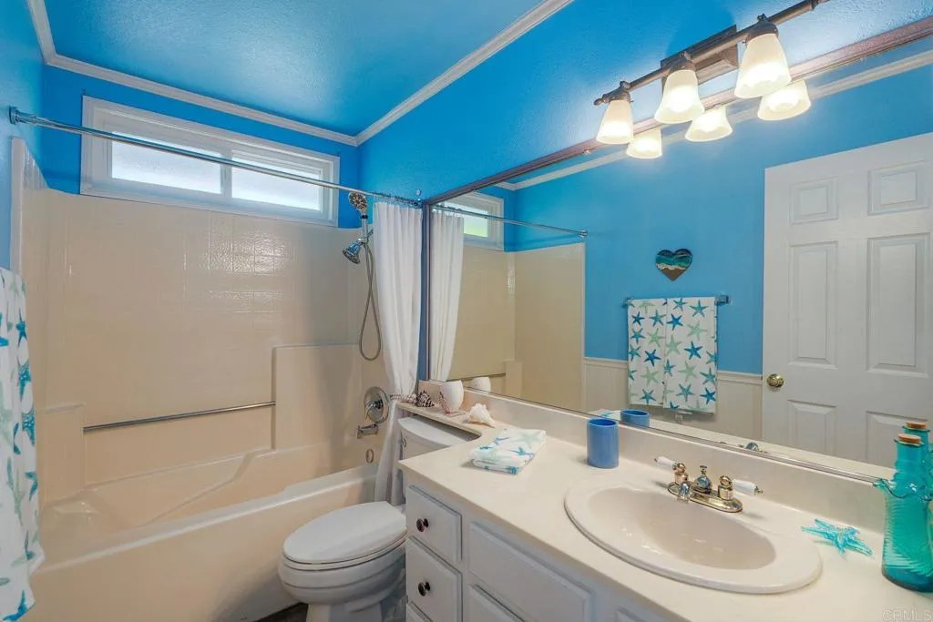 https://cdn.realtyfeed.com/cdn/127/306763052/50ca3b7fa919d88bae53792ae780ad70.webp