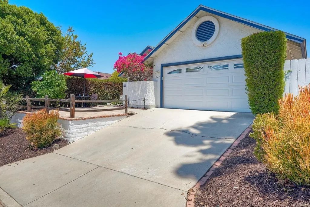 https://cdn.realtyfeed.com/cdn/127/306763052/76263ccb1cf3316225473b5942241109.webp