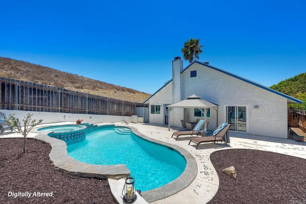 https://cdn.realtyfeed.com/cdn/127/306763052/de7d7fbd0498abcb48649ee1e5702d8b.webp
